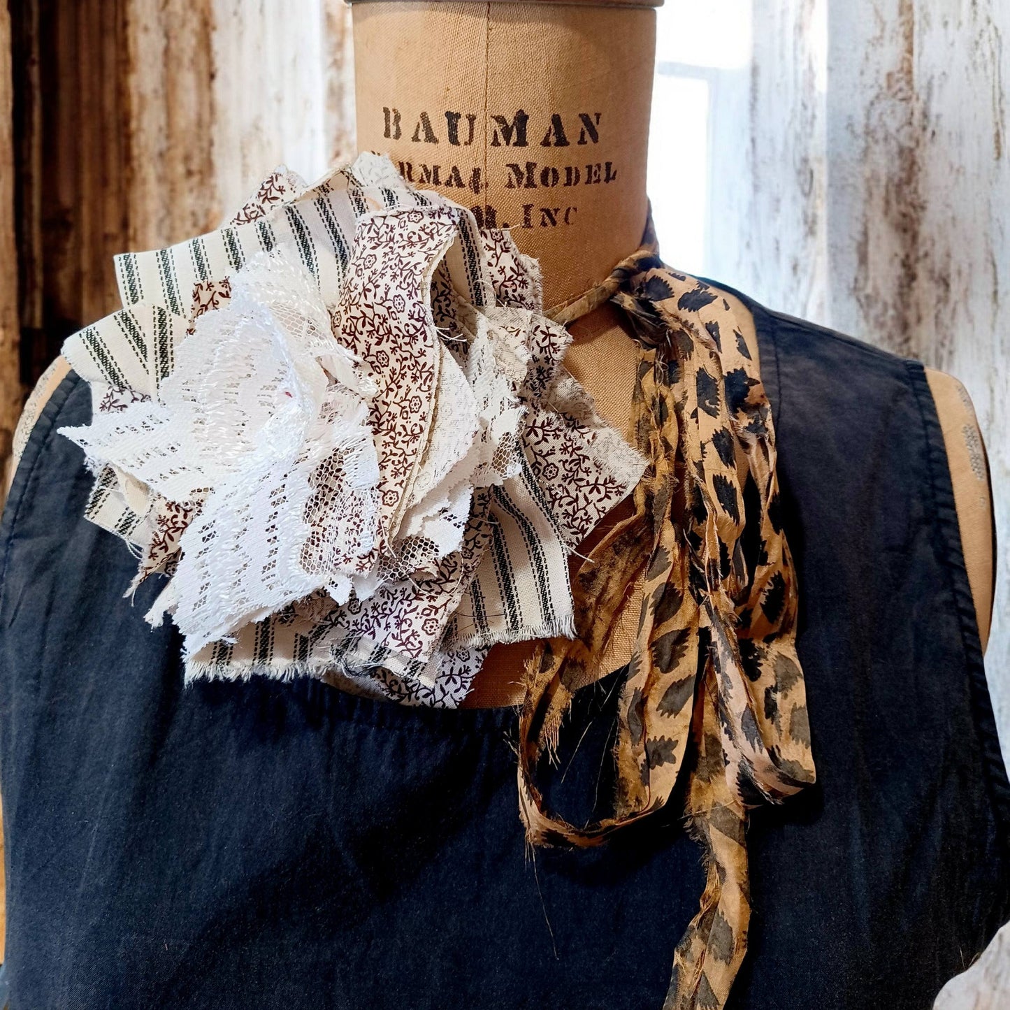 FLORET - Hair Clip/Neck tie/Brooch